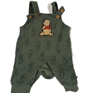 VTG Y2K Winnie The Pooh Disney Store Baby Overalls  NB